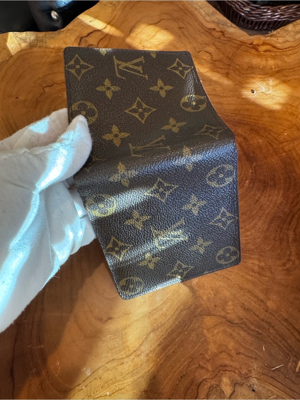 men’s monogram, brown bifold, wallet, vintage 1998 - Picture 5 of 16